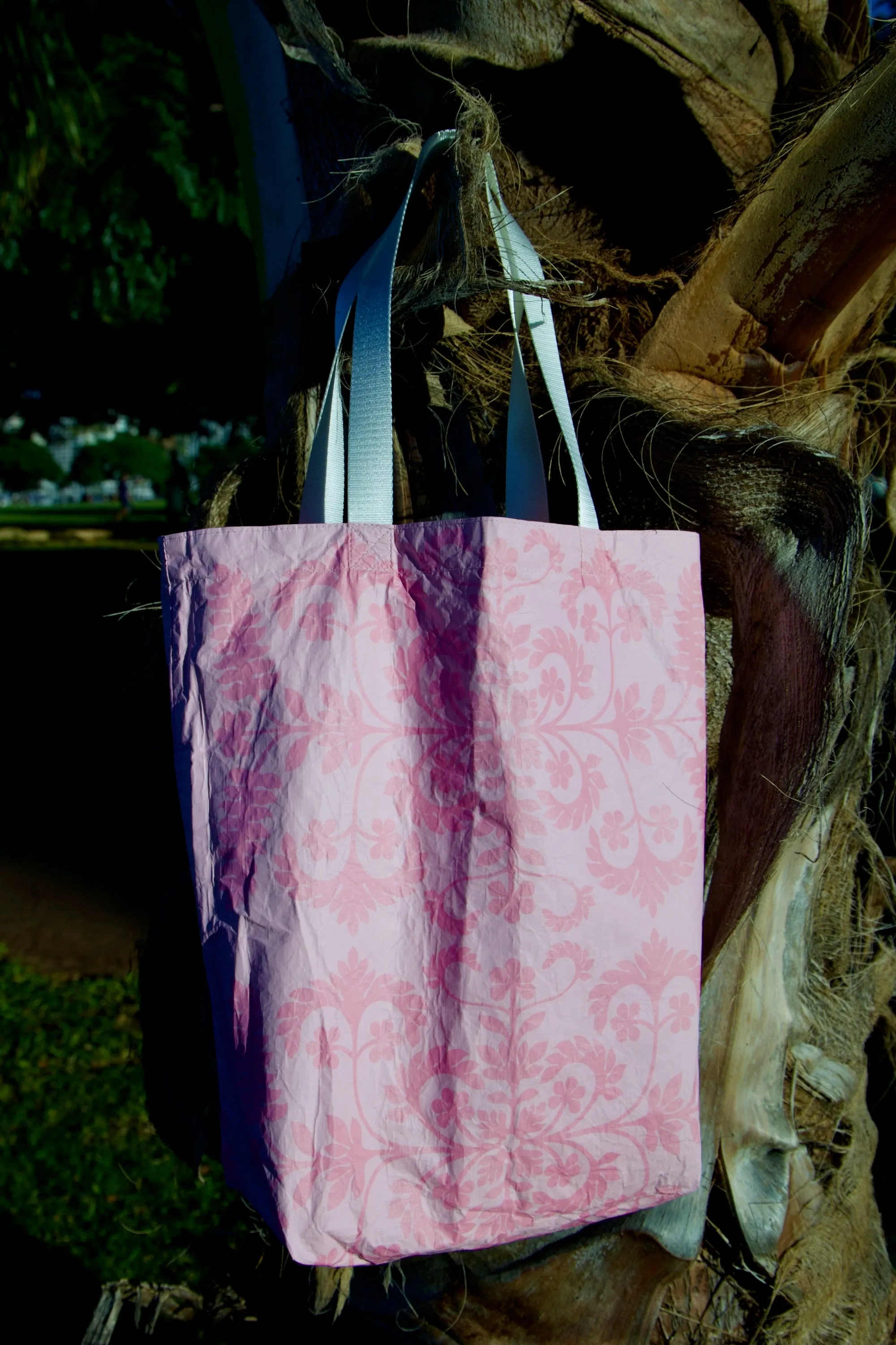 Hawaii Tote Hawaiian Quilt Pink on Pink & Palaka Pale Pink (Reversible)
