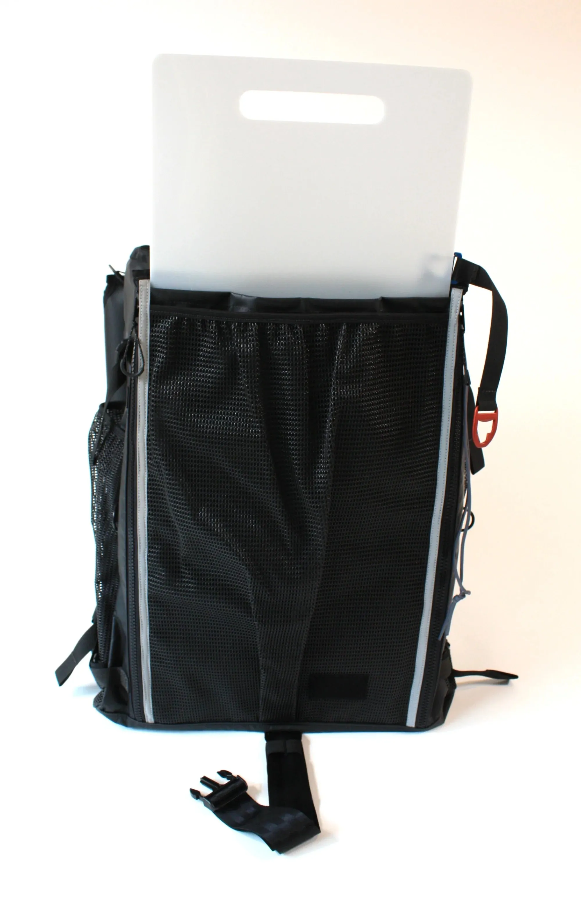 LAST US BAG | Oscar's Mobile Hideout BBCL (LUSB220)