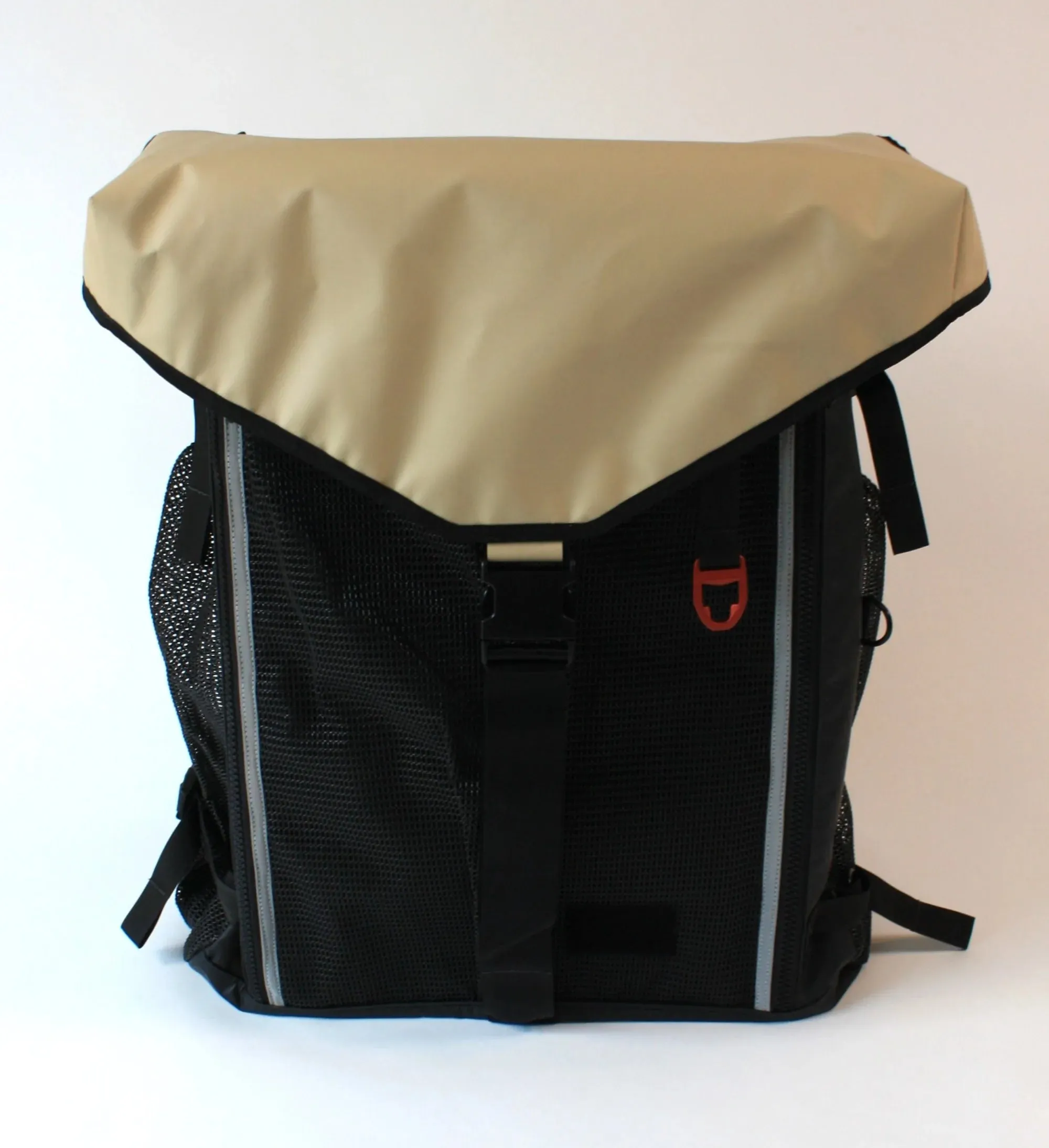 LAST US BAG | Oscar's Mobile Hideout BBCL (LUSB220)