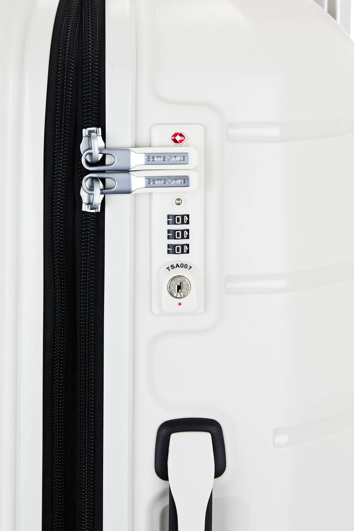 Oc2lite 75cm Suitcase