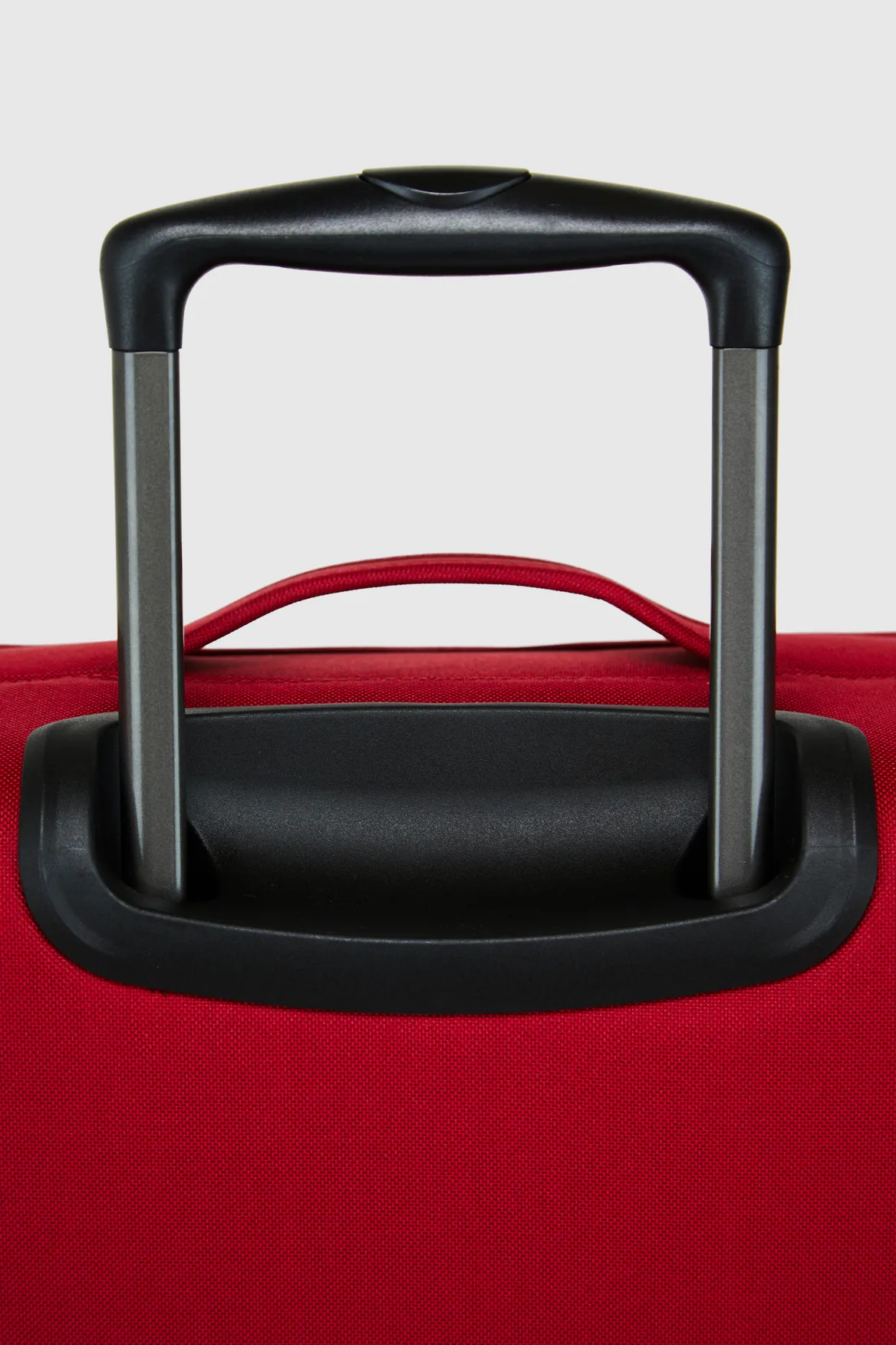 Phoenix 69cm Suitcase